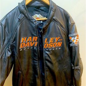 100 💯 leather HARLEY-DAVIDSON jacket size L almost New